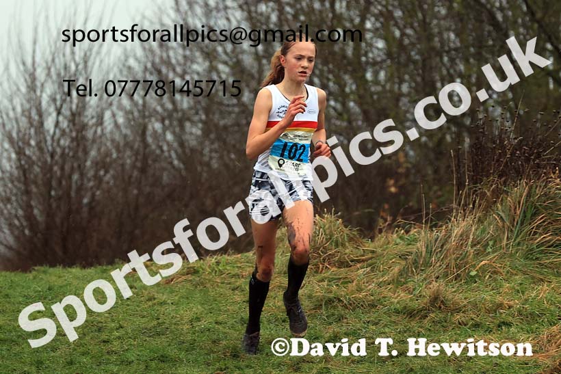 Girls under-13s 2023 North Eastern Cross Country Champs., Temple Park, South Shields. Photo: David T. Hewitson/Sports for All Pics